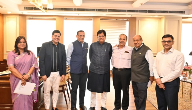 AEPC Chairman, Minister discuss US tariffs